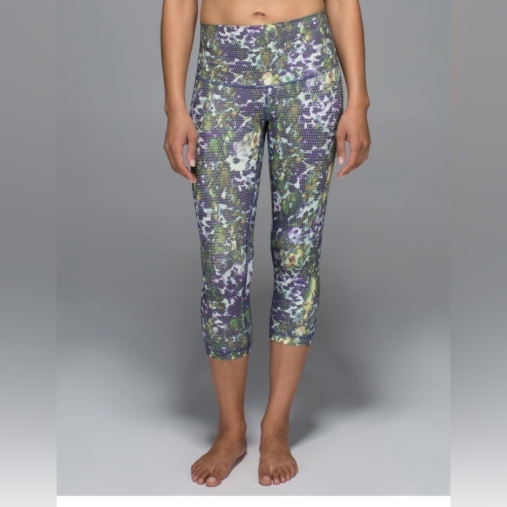 Lululemon Wunder Under Crop Leggings